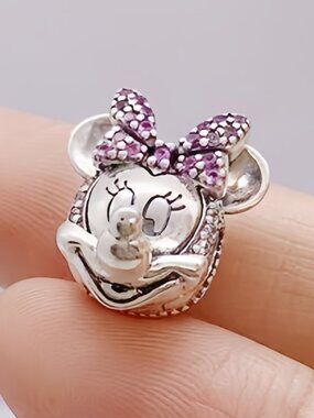 Pandora Disney Minnie Mouse Pink Pavé Bow Clip Charm